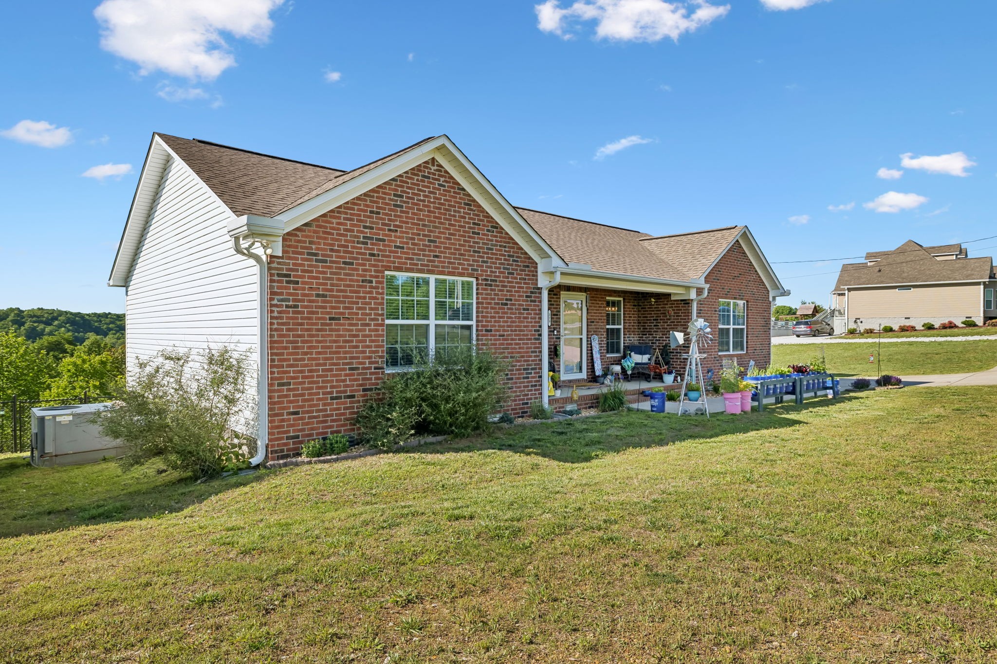 329 Murrell Road Dickson, TN 37055 - Photo 2 of 47