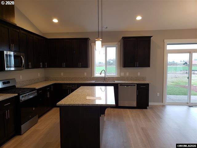 1072 Chestnut Street Independence, OR 97351 - Photo 3 of 15 Gallery Image 3