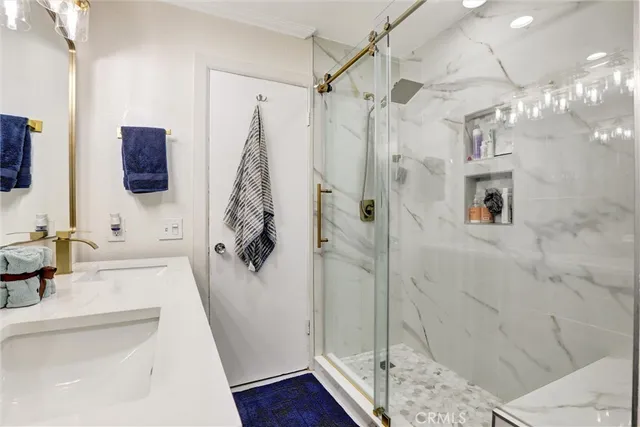 $569,000 | 15500 Tustin Village Way, Unit 105, Tustin, CA 92780