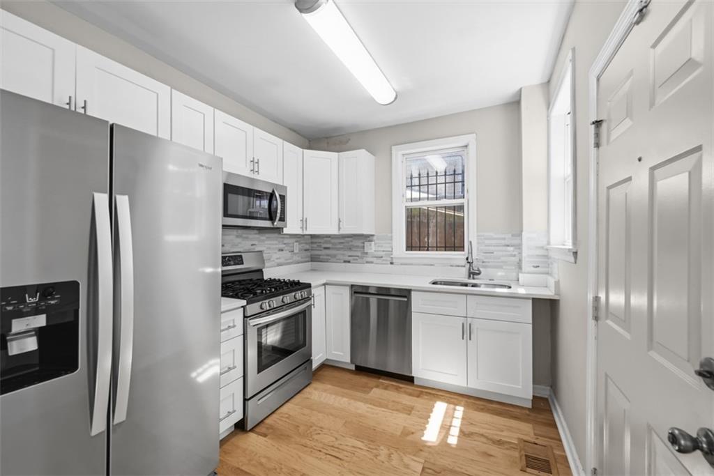 134 Chesterfield Road Pittsburgh, PA 15213 - Photo 11 of 29