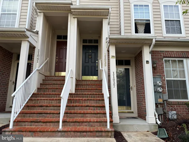 a view of a entryway door of the house