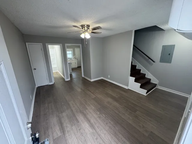 $995 | 614 East Street, Unit B, Murfreesboro, TN 37130