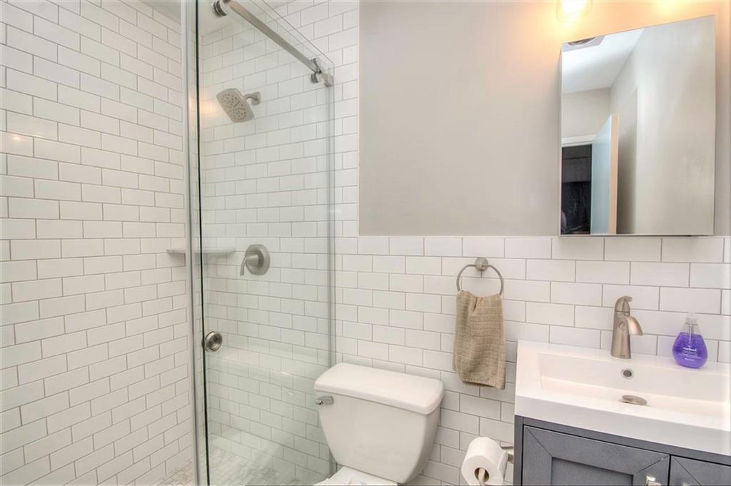 9989 Shore Road, Unit 16E Brooklyn, NY 11209 - Photo 11 of 17 Gallery Image 11