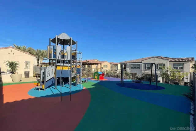 $1,225,000 | 10854 Everly Way, San Diego, CA 92129