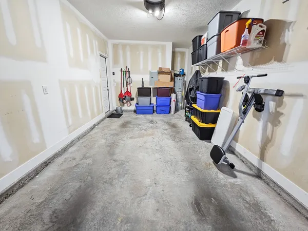 $299,900 | 2410 Lightbend Drive, Murfreesboro, TN 37127