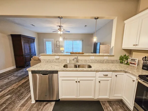 $299,900 | 2410 Lightbend Drive, Murfreesboro, TN 37127