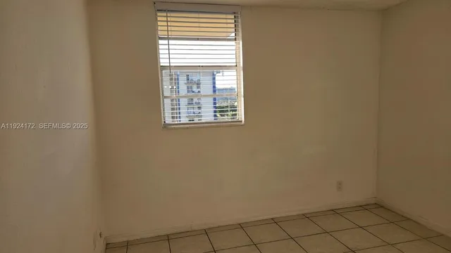 a close up of a shower