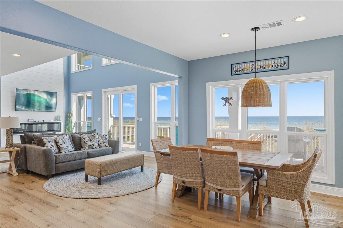 7485 Gulf Boulevard Navarre Beach, FL 32566 - Photo 12 of 63