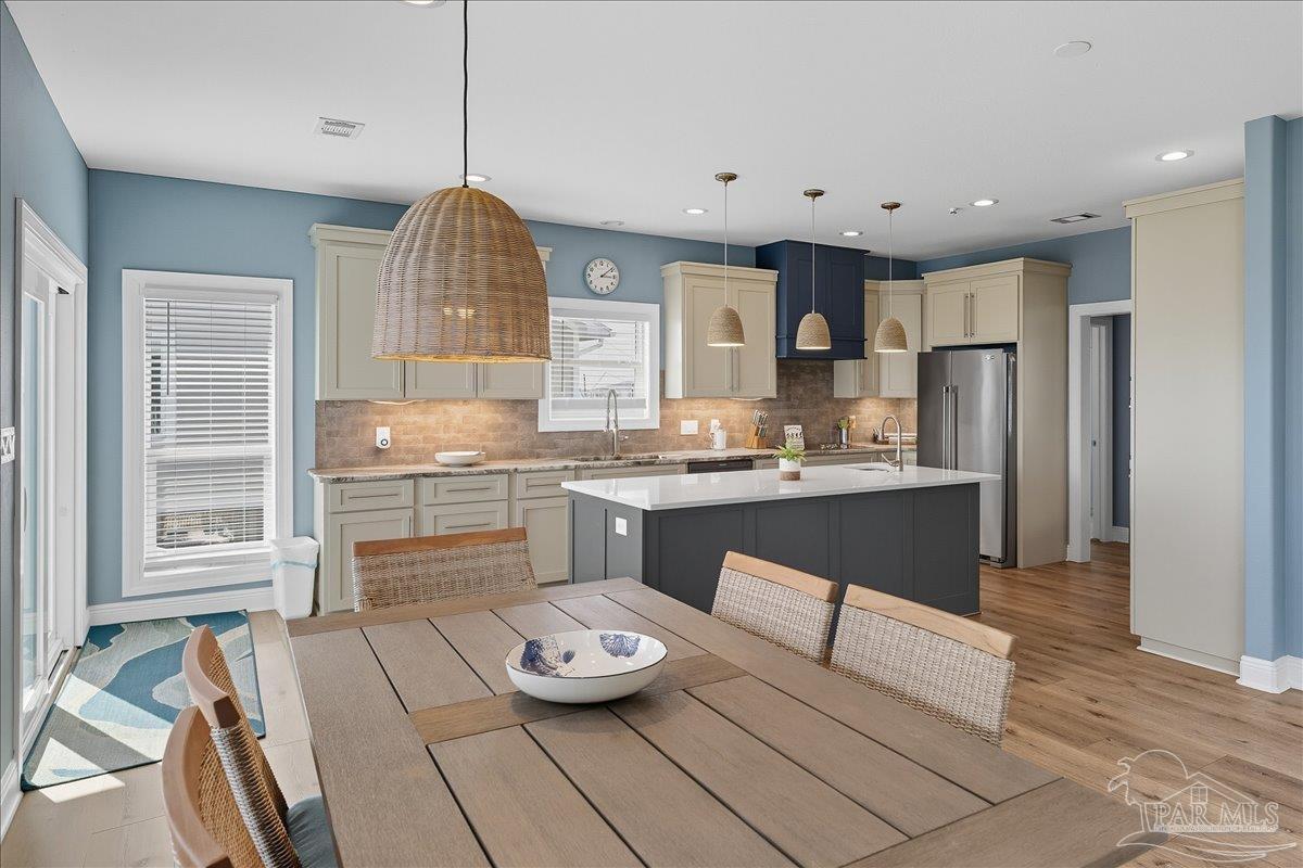 7485 Gulf Boulevard Navarre Beach, FL 32566 - Photo 13 of 63