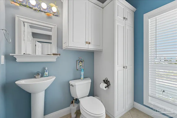 $3,290,000 | 7485 Gulf Boulevard, Navarre Beach, FL 32566