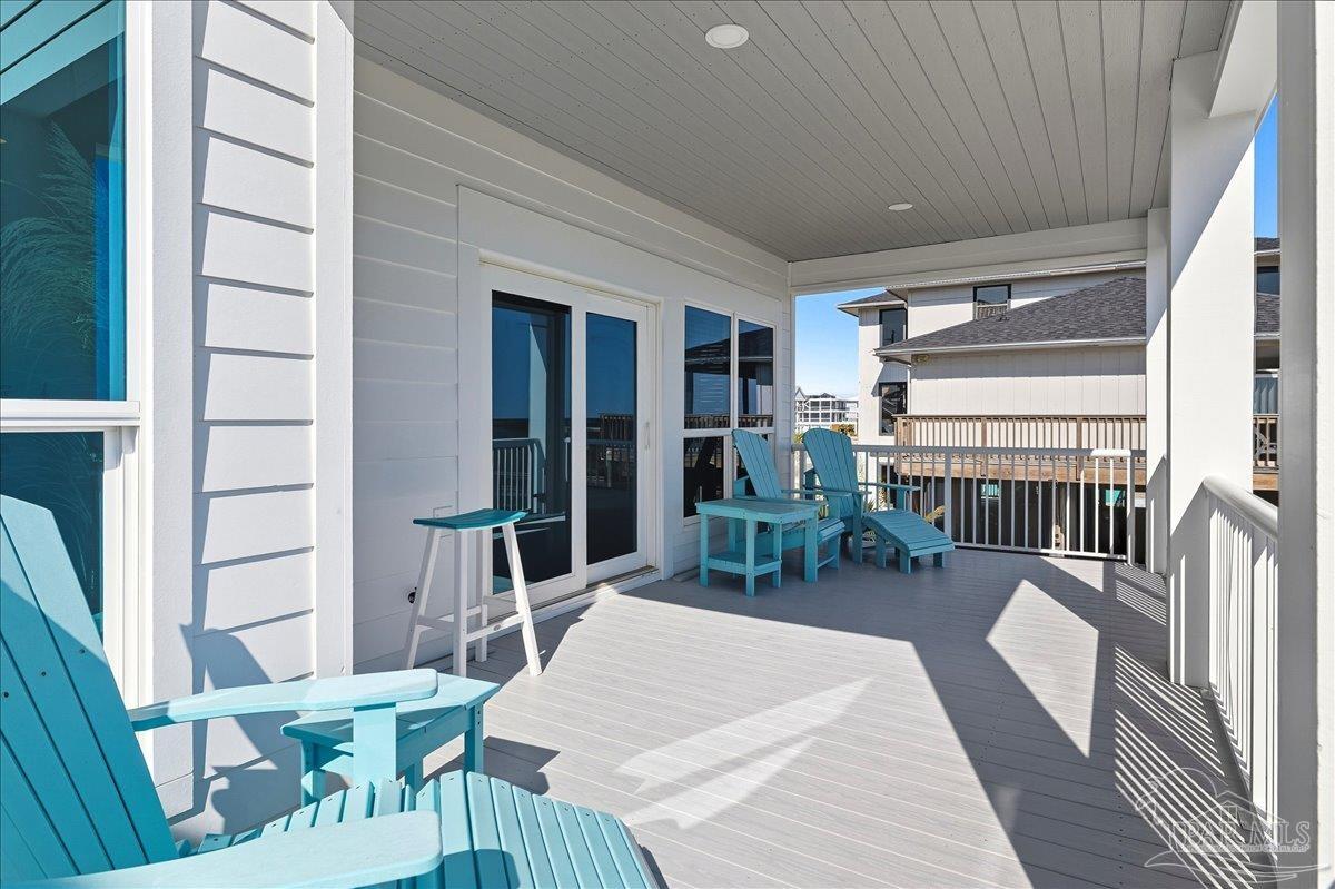 7485 Gulf Boulevard Navarre Beach, FL 32566 - Photo 23 of 63