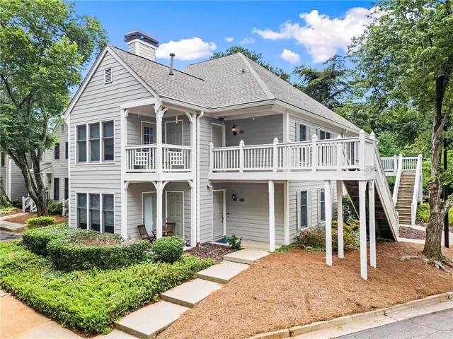 $318,500 | 111 Abingdon Way Northeast, Sandy Springs, GA 30328