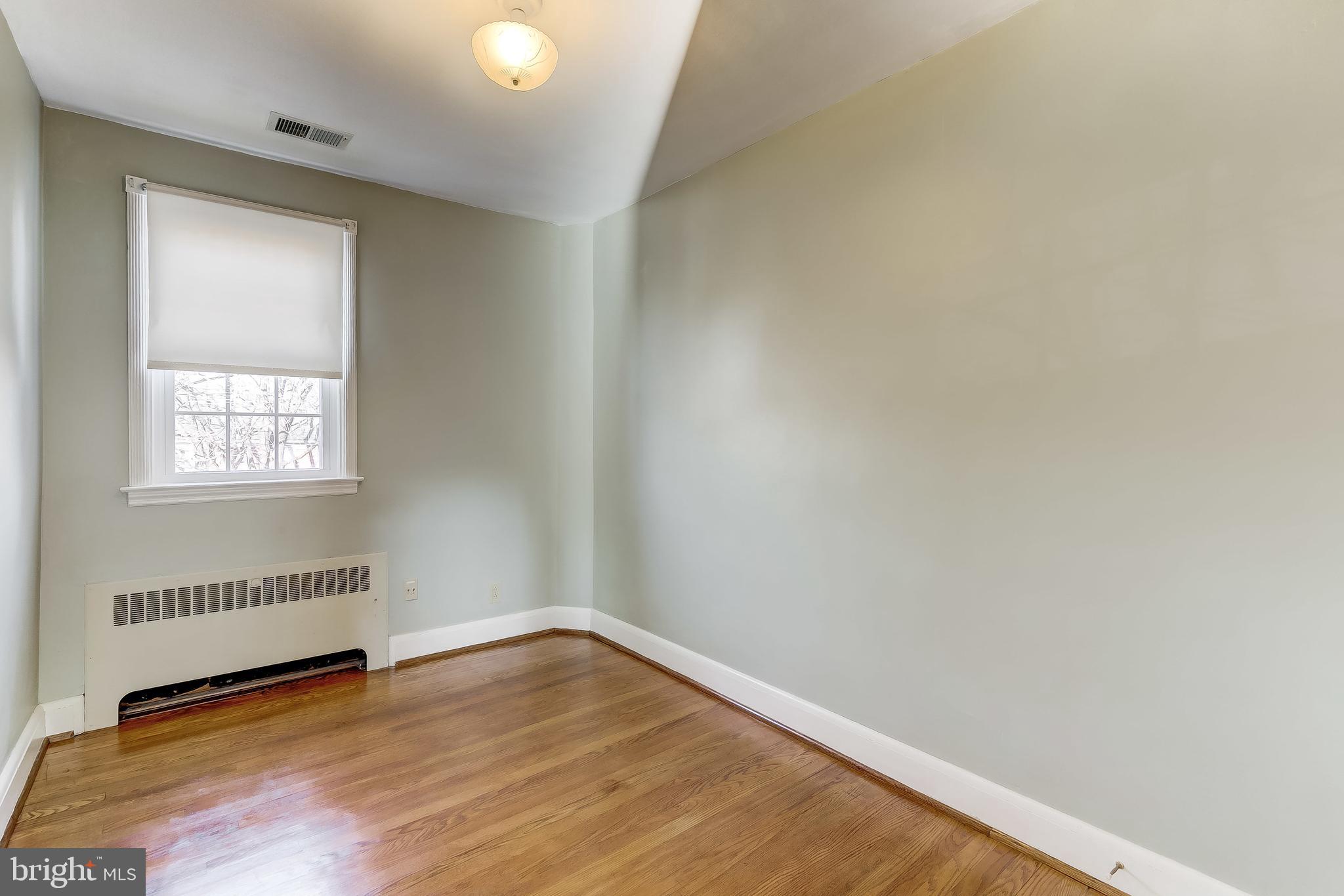 110 Dunkirk Road Baltimore, MD 21212 - Photo 15 of 33