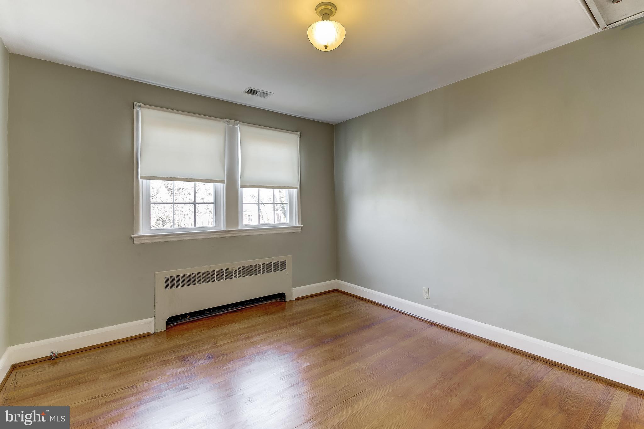 110 Dunkirk Road Baltimore, MD 21212 - Photo 19 of 33