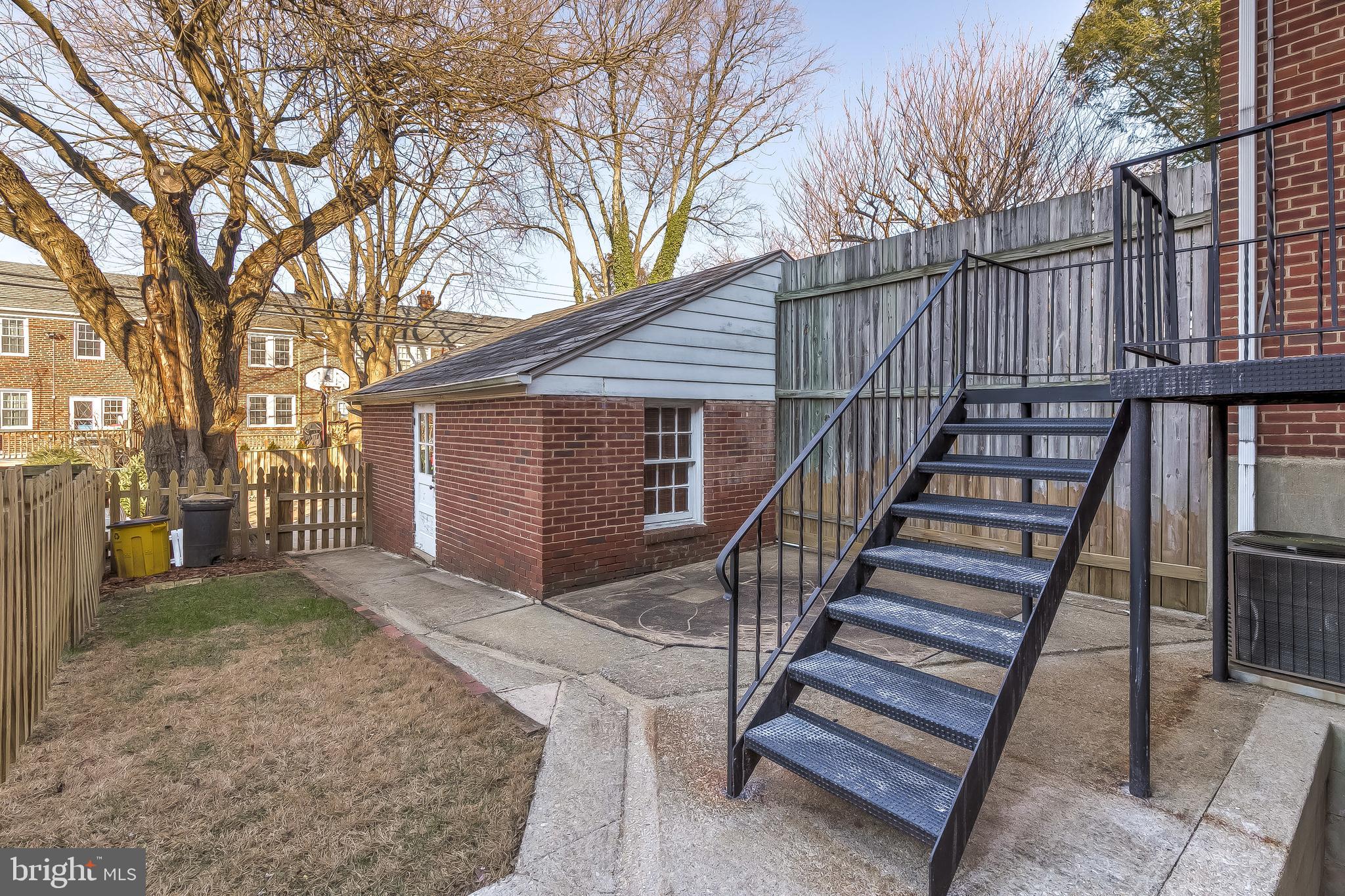 110 Dunkirk Road Baltimore, MD 21212 - Photo 29 of 33
