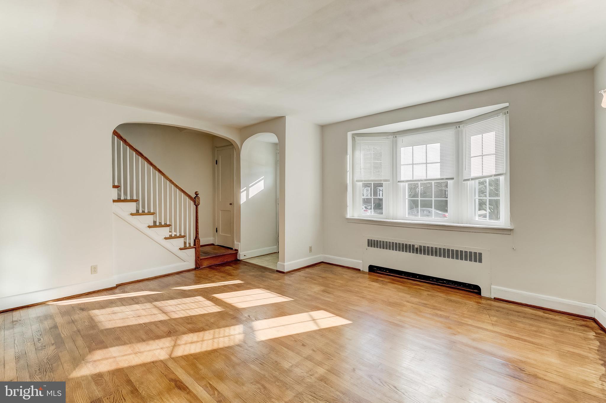 110 Dunkirk Road Baltimore, MD 21212 - Photo 5 of 33