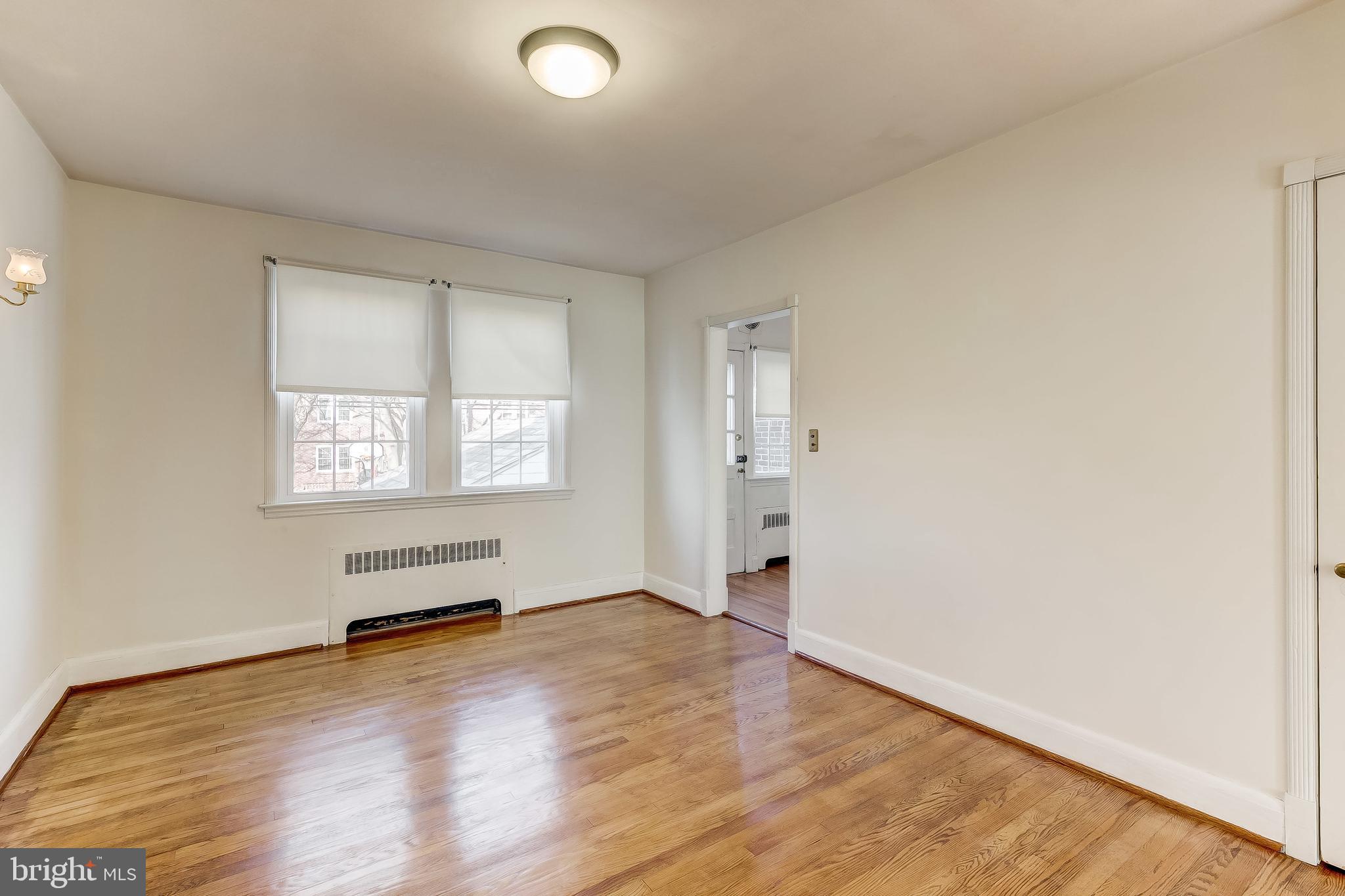 110 Dunkirk Road Baltimore, MD 21212 - Photo 8 of 33