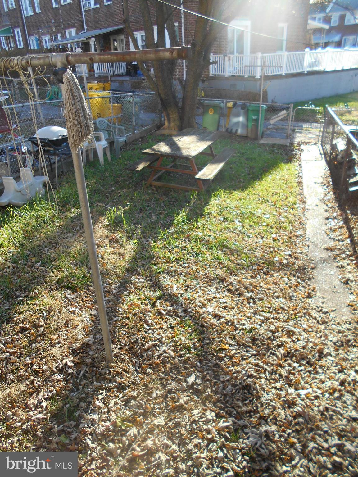 323 West Riverview Road Baltimore, MD 21225 - Photo 22 of 26 Backyard