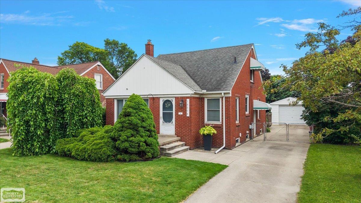 16504 Toepfer Drive Eastpointe, MI 48021 - Photo 2 of 70