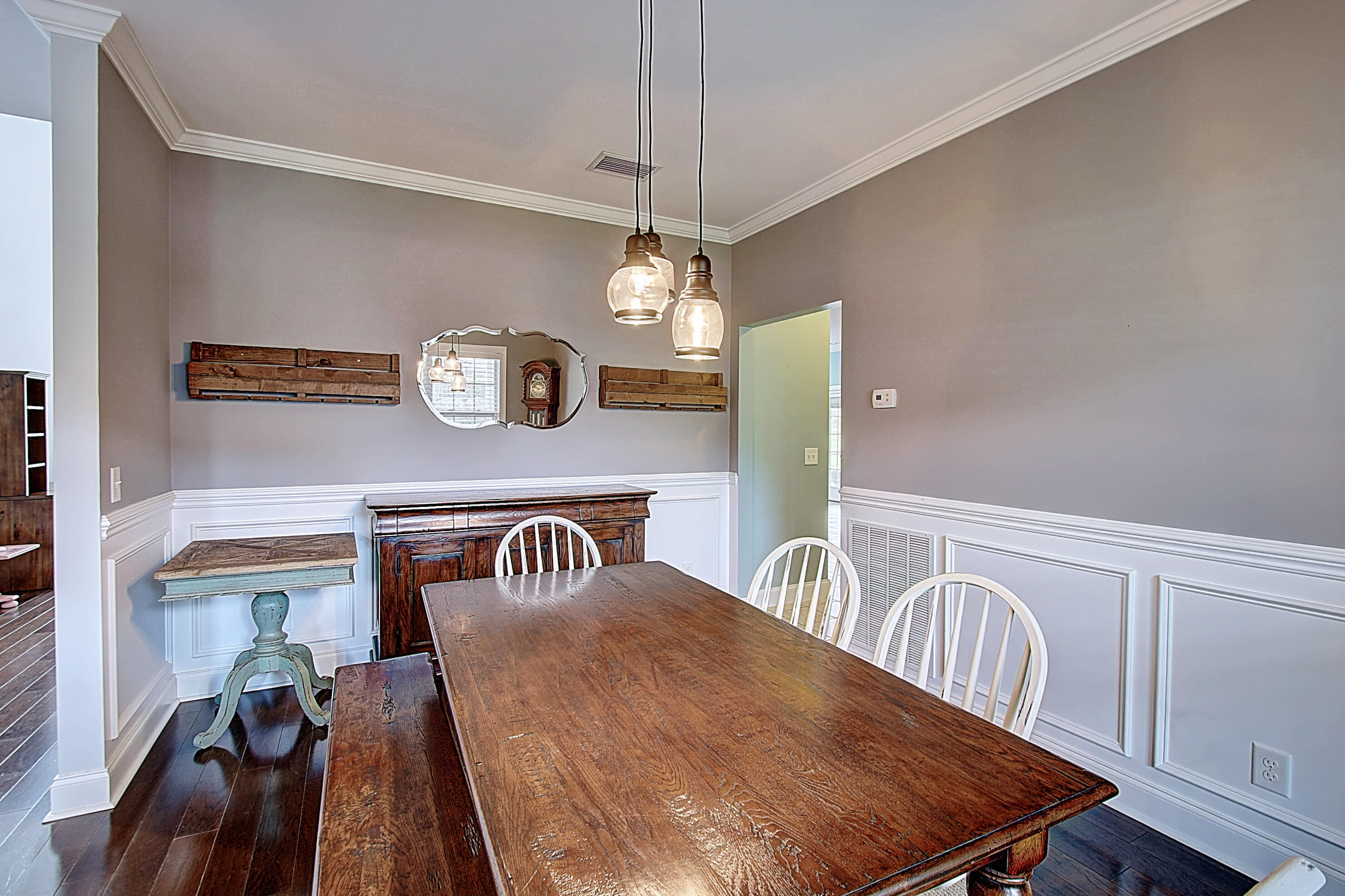 2425 Edinburgh Channel Road Kingsport, TN 37664 - Photo 20 of 26 DSC_0411_2_3_7