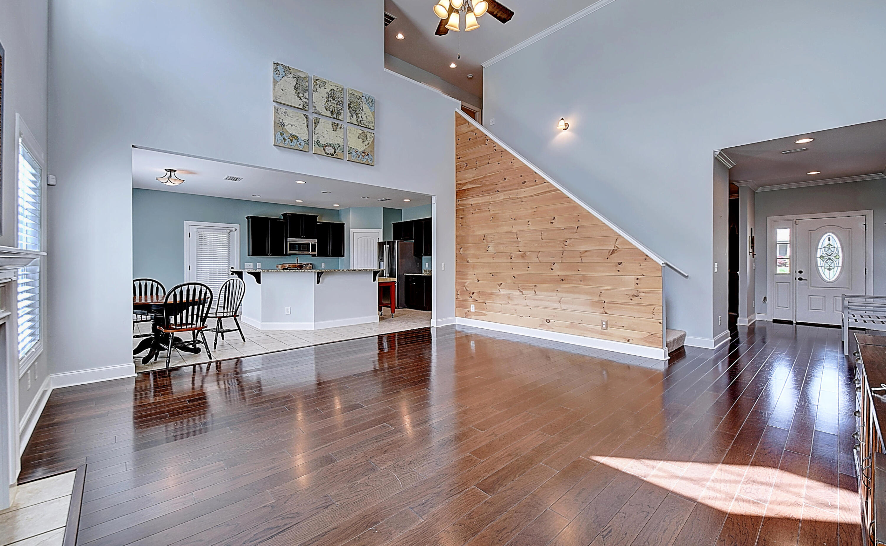 2425 Edinburgh Channel Road Kingsport, TN 37664 - Photo 10 of 26 DSC_0379_80_81_82_stitch