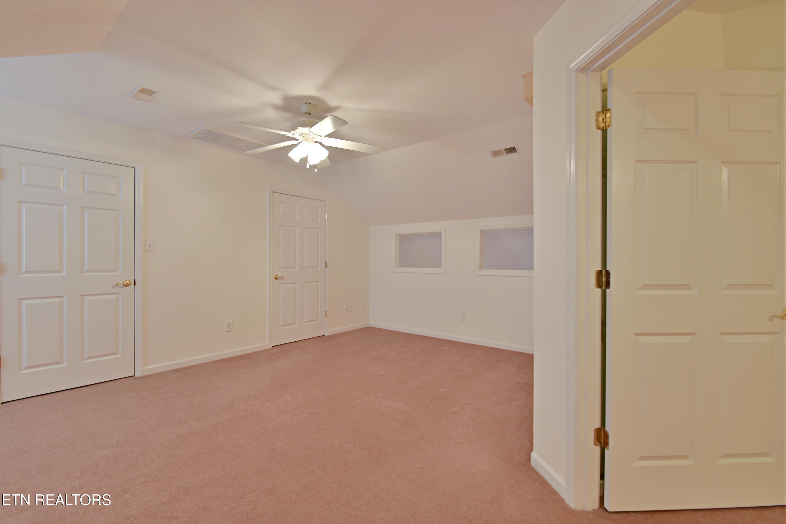 7635 St Baron Way Powell, TN 37849 - Photo 20 of 31 Bonus Room or 3rd Bedroom