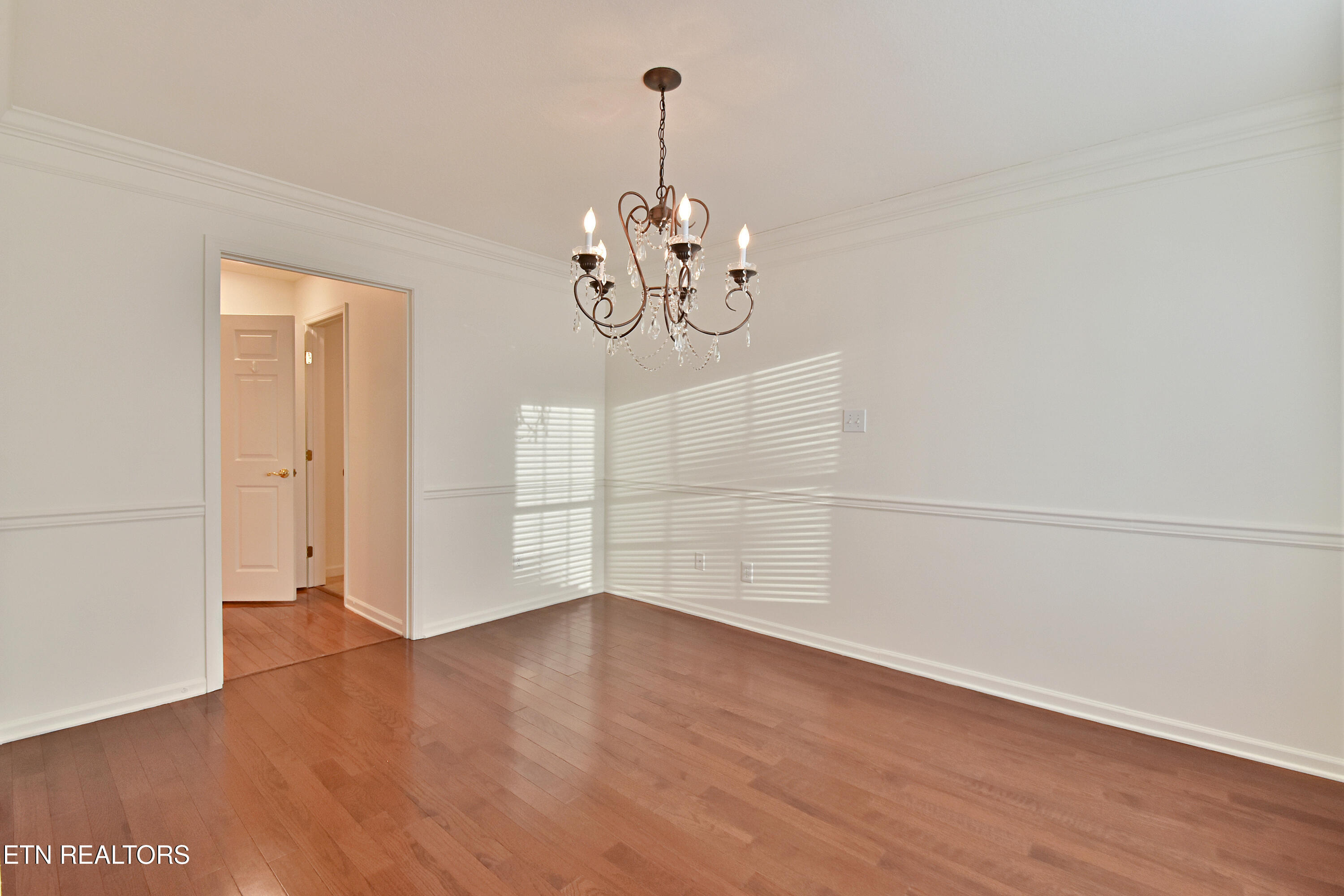 7635 St Baron Way Powell, TN 37849 - Photo 7 of 31 Dining Room