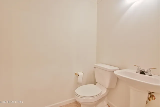 $399,900 | 7635 St Baron Way, Powell, TN 37849