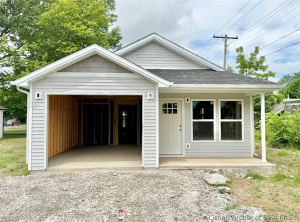$189,900 | 378 South Washington Street, Scottsburg, IN 47170