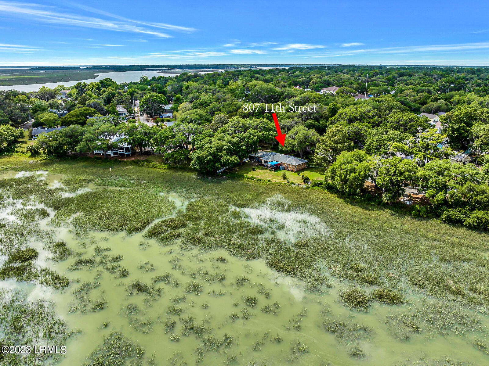 807 11th Street Port Royal, SC 29935 - Photo 5 of 20 807 11th Street-10