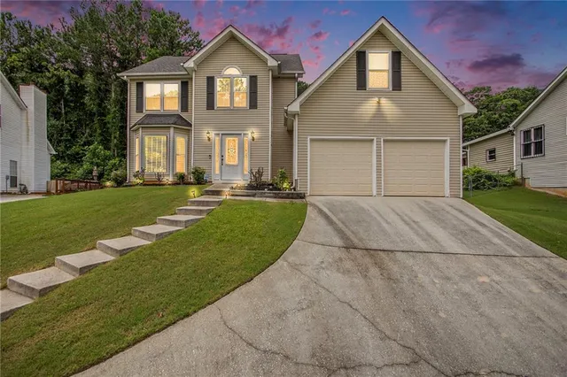 $295,000 | 851 Louisa Lane, Lithonia, GA 30058