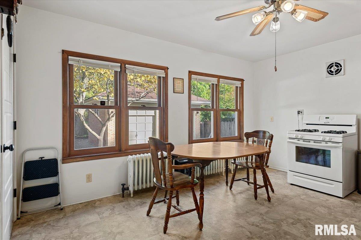 710 South Walnut Street Springfield, IL 62704 - Photo 14 of 49