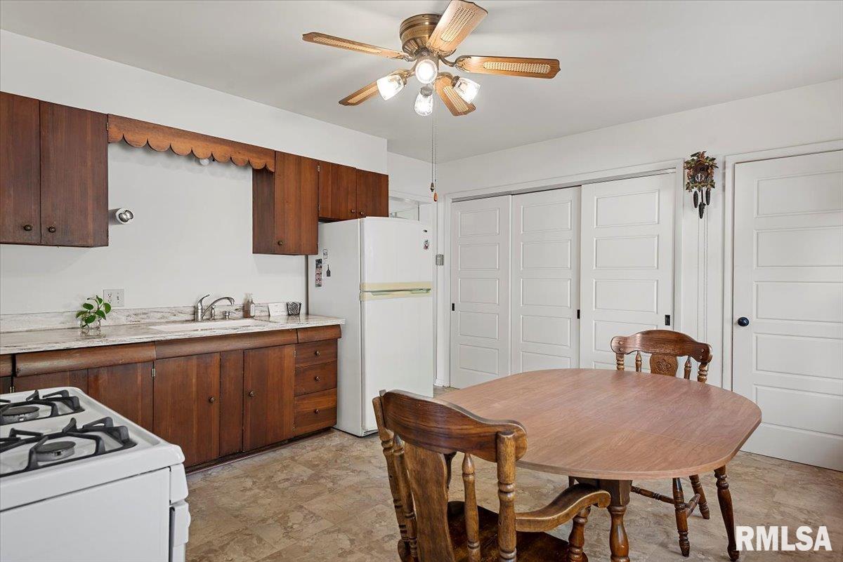710 South Walnut Street Springfield, IL 62704 - Photo 16 of 49