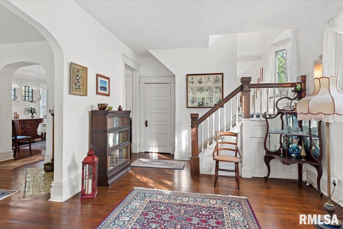 710 South Walnut Street Springfield, IL 62704 - Photo 4 of 49