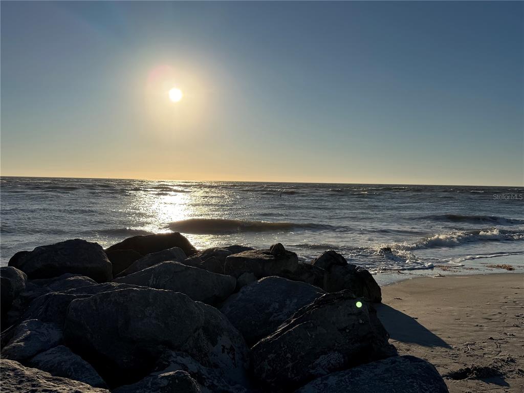 200 140th Avenue East, Unit W Madeira Beach, FL 33708 - Photo 34 of 35