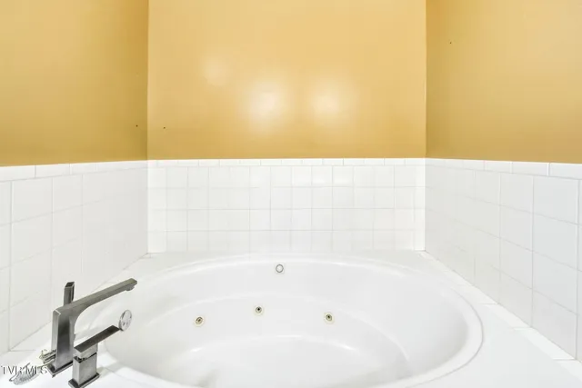 $379,000 | 123 Eastland Drive, Elizabethton, TN 37643