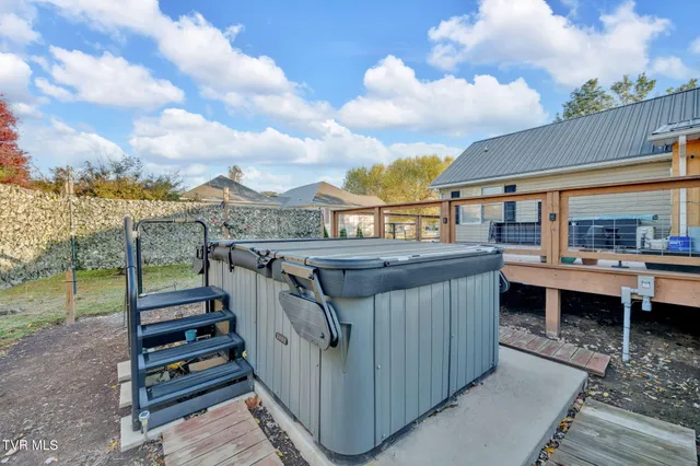 $379,000 | 123 Eastland Drive, Elizabethton, TN 37643