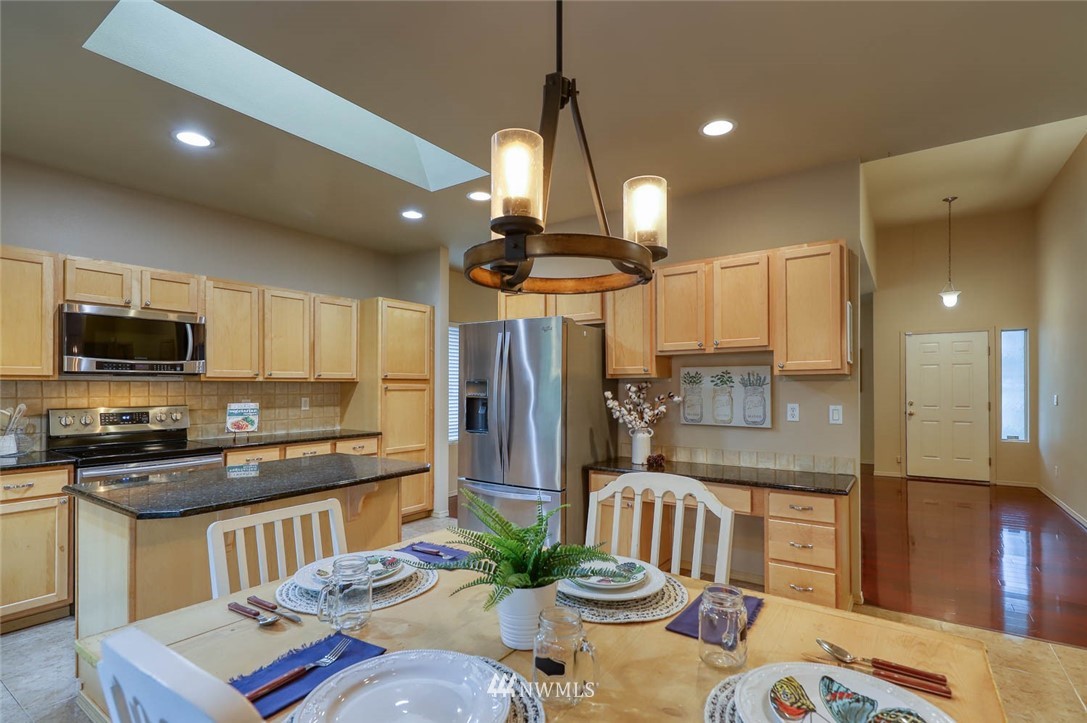 6030 Turley Loop Road Southeast Port Orchard, WA 98366 - Photo 13 of 32 Gallery Image 13