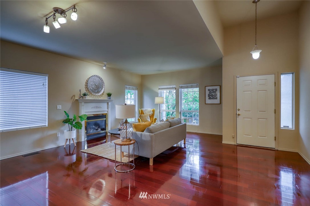 6030 Turley Loop Road Southeast Port Orchard, WA 98366 - Photo 5 of 32 Gallery Image 5