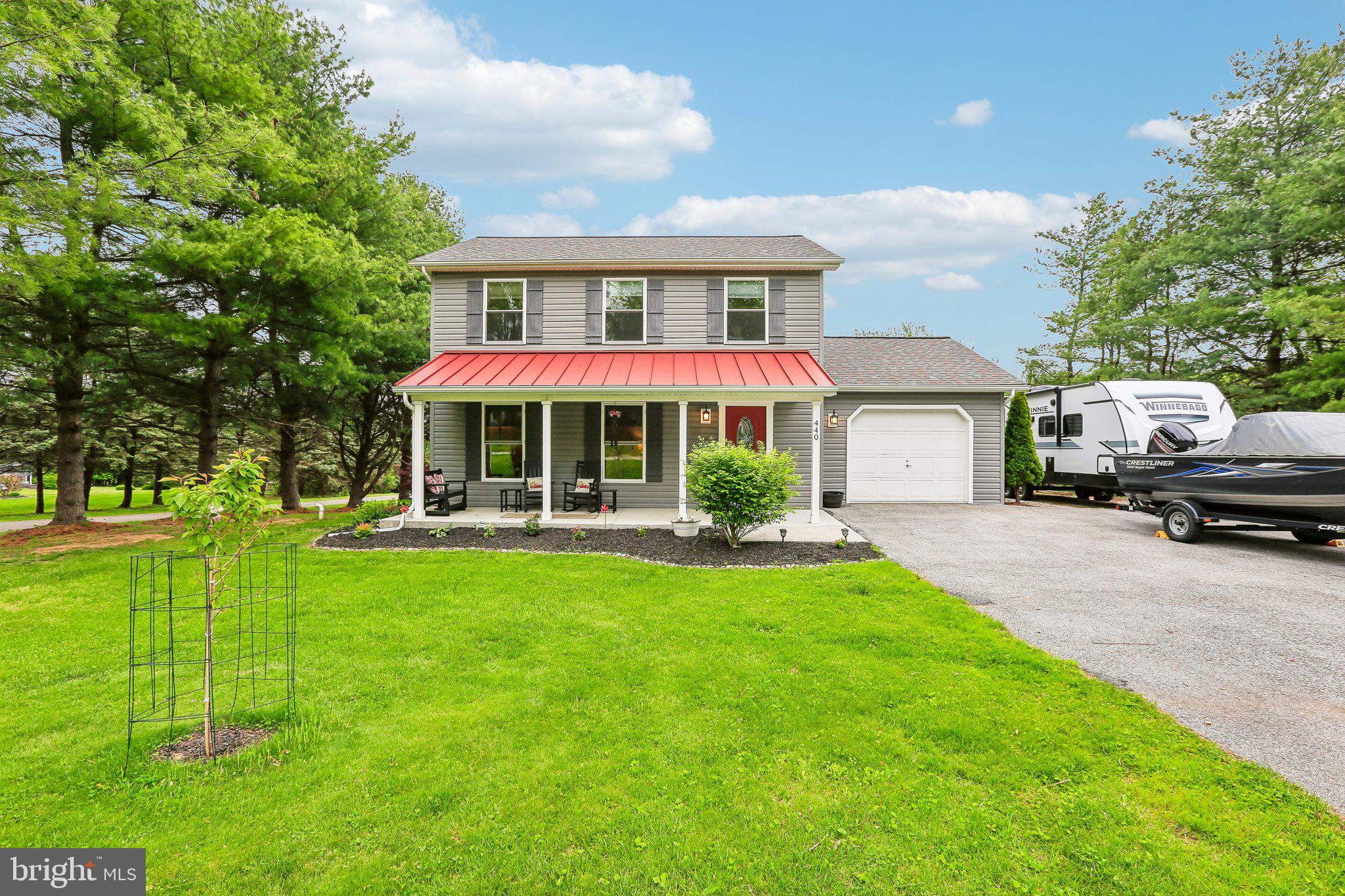 440 Valley View Drive Hanover, PA 17331 - Photo 4 of 35 Welcome home!