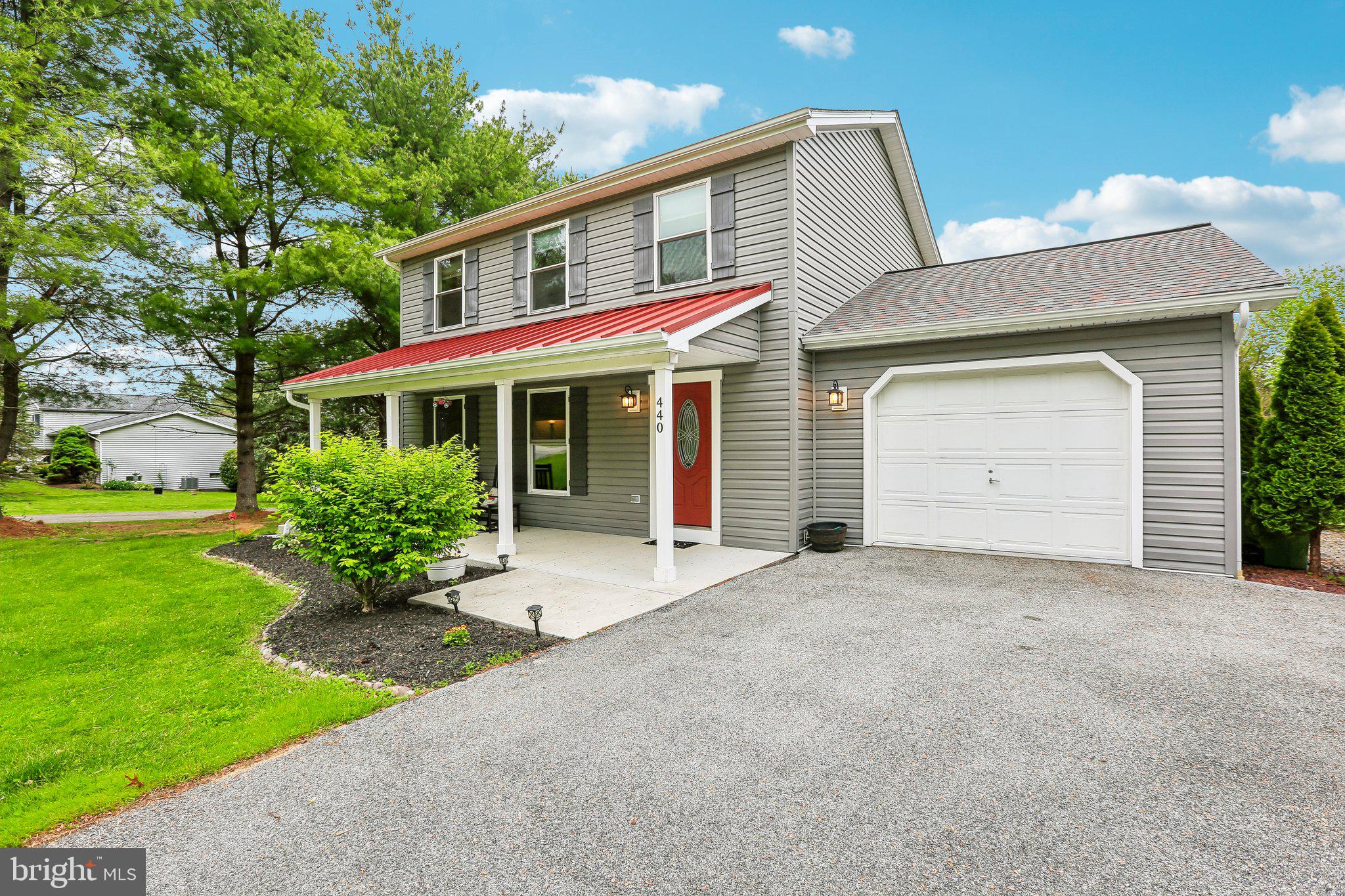 440 Valley View Drive Hanover, PA 17331 - Photo 5 of 35 Angled View!