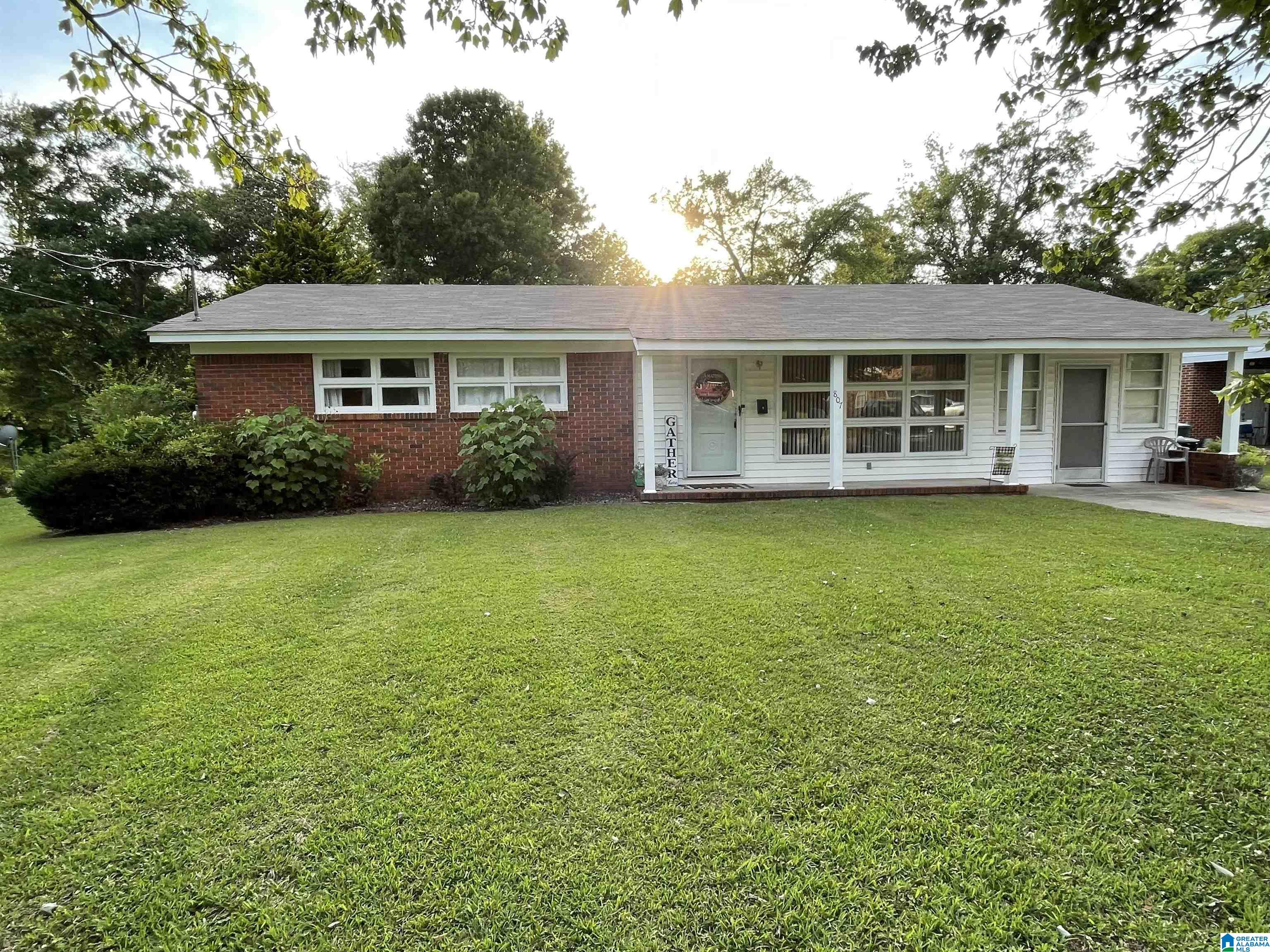 807 3rd Street Clanton, AL 35045 - Photo 1 of 39