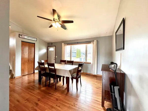 $325,000 | 38093 North Cornell Road, Beach Park, IL 60087