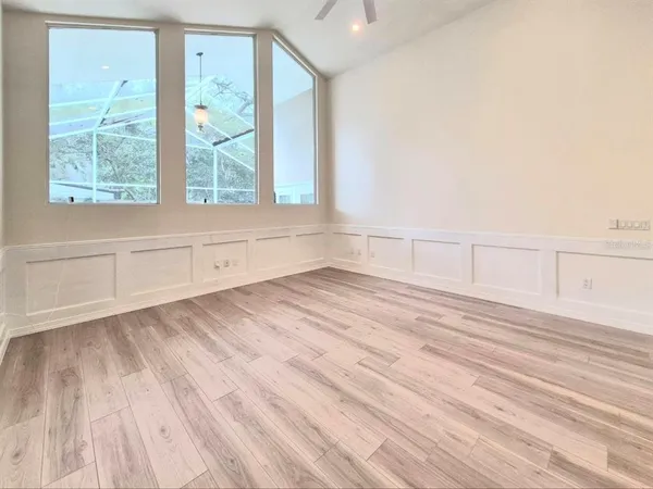 $3,950 | 2214 Green Oaks Lane, Tampa, FL 33612