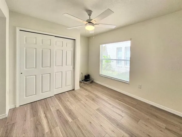 $3,950 | 2214 Green Oaks Lane, Tampa, FL 33612