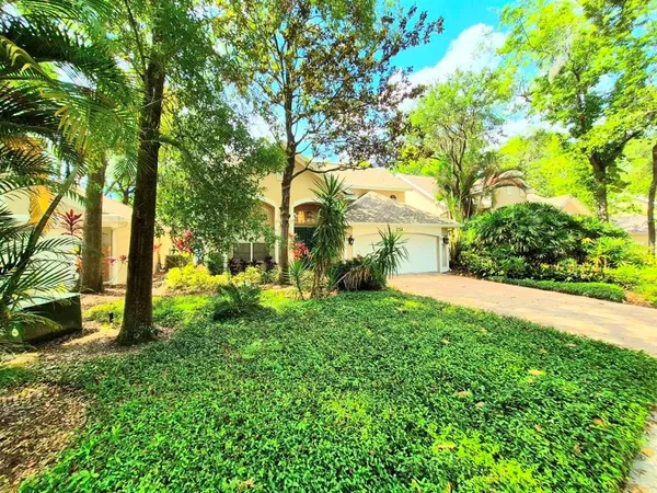 $3,950 | 2214 Green Oaks Lane, Tampa, FL 33612
