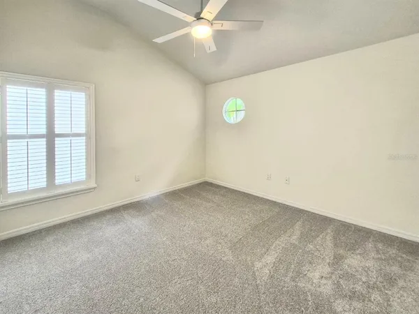 $3,950 | 2214 Green Oaks Lane, Tampa, FL 33612