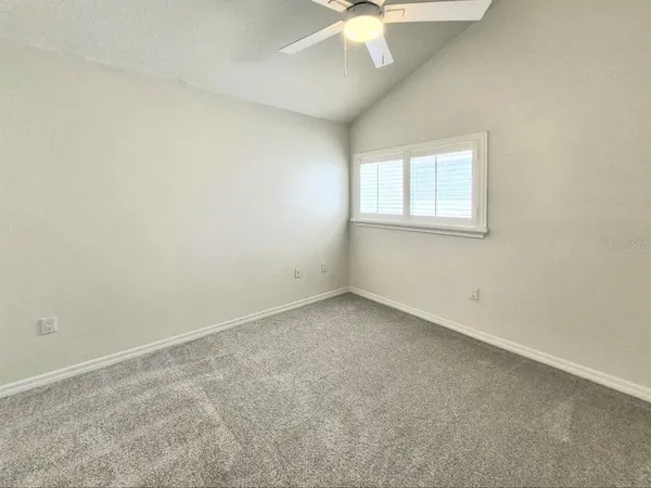 $3,950 | 2214 Green Oaks Lane, Tampa, FL 33612