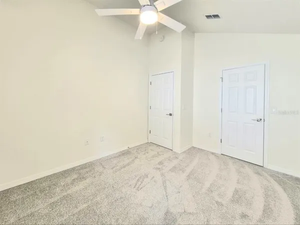 $3,950 | 2214 Green Oaks Lane, Tampa, FL 33612
