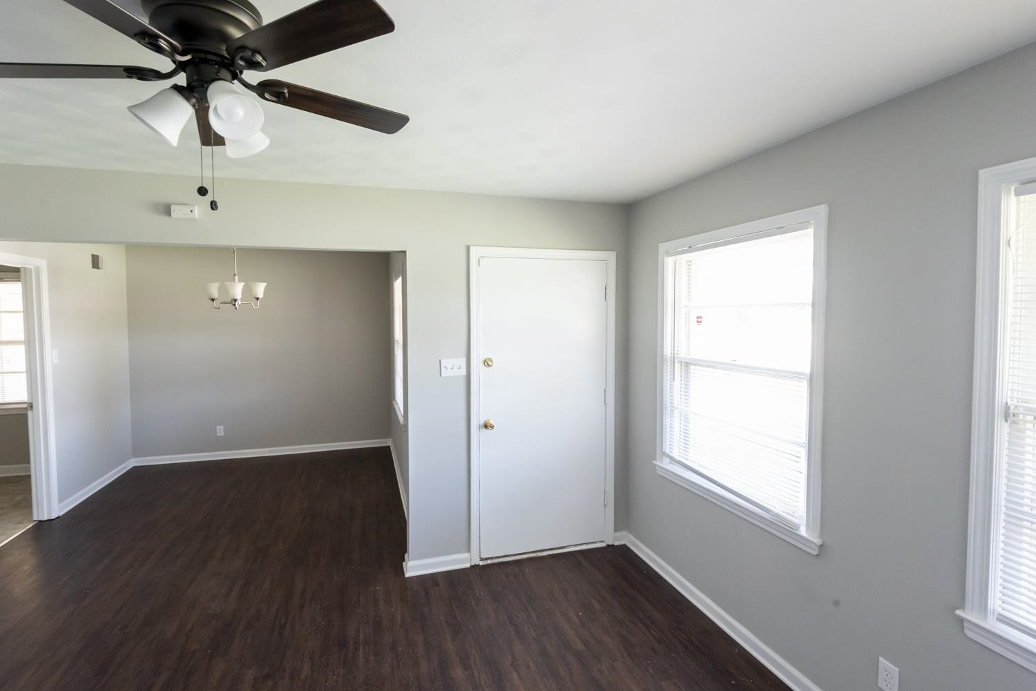 143 Ivan Road Memphis, TN 38109 - Photo 7 of 16 Gallery Image 7